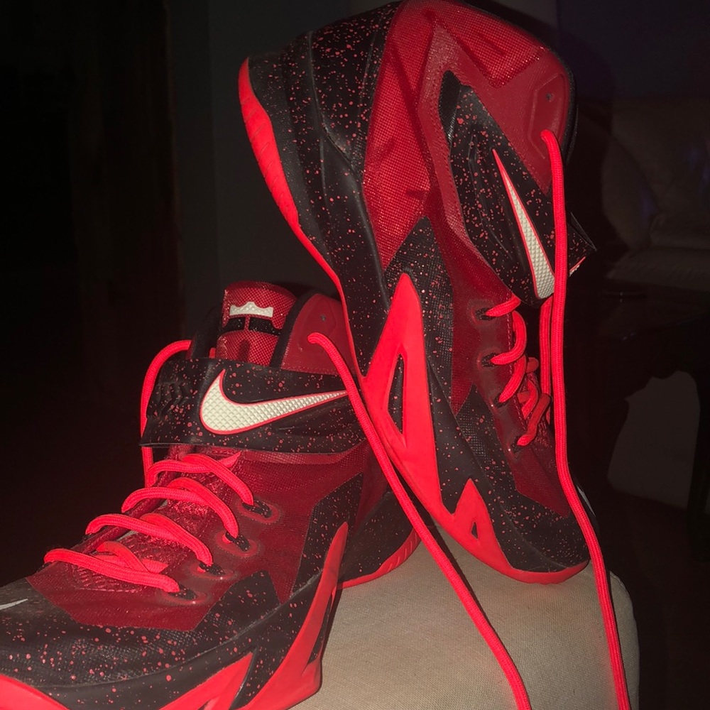 Men’s Nike Lebron Zoom Soldiers